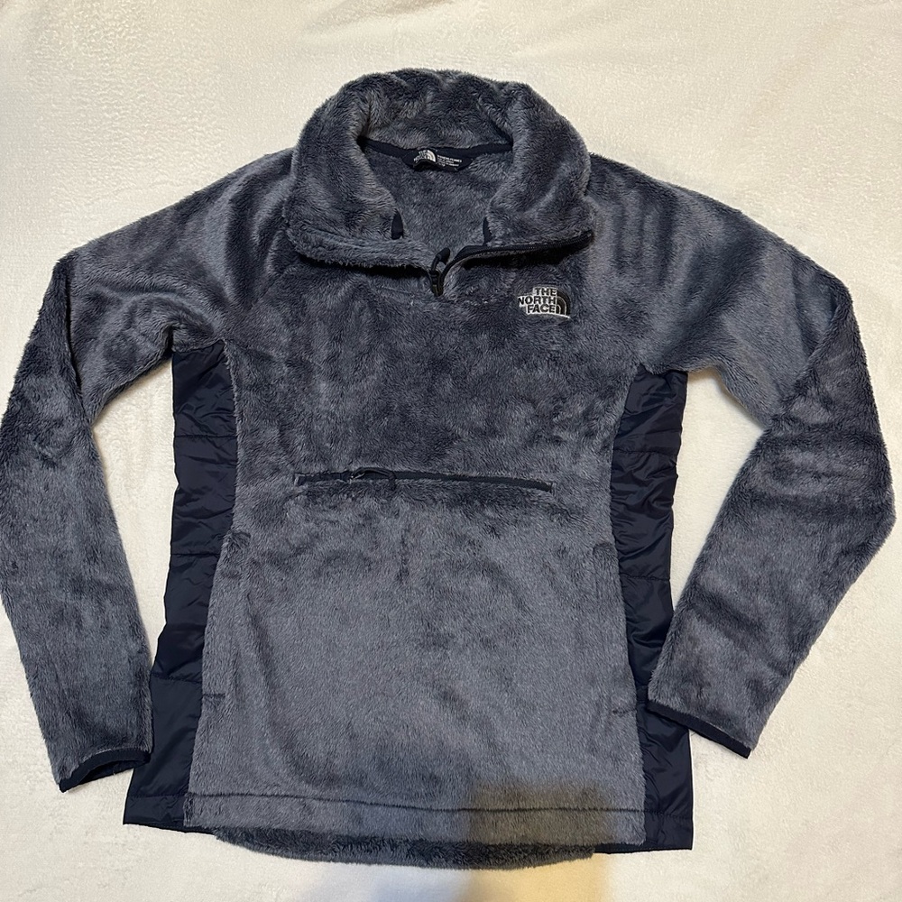 The North Face Osito 1/4 Zip Fleece Pullover. Size XS. Dark Blue